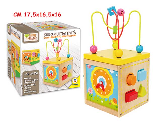 fatto di legno cubo con labirinto montessori