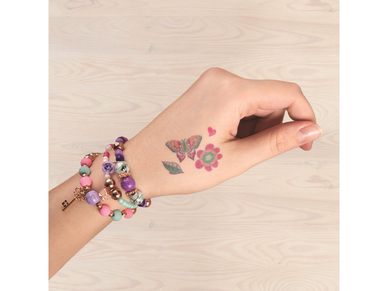 Braccialetti con ciondoli - fashion