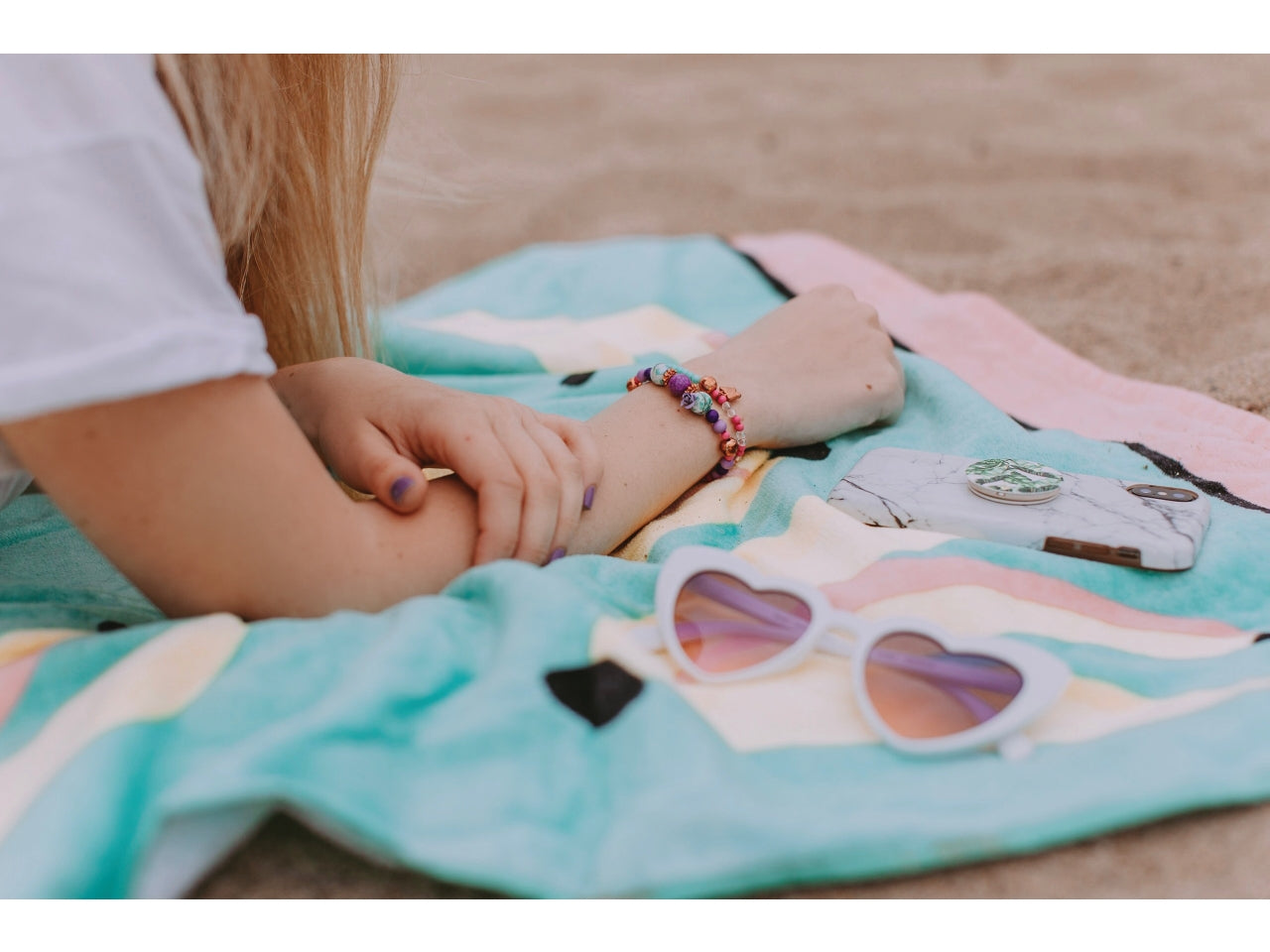 Braccialetti con ciondoli - fashion