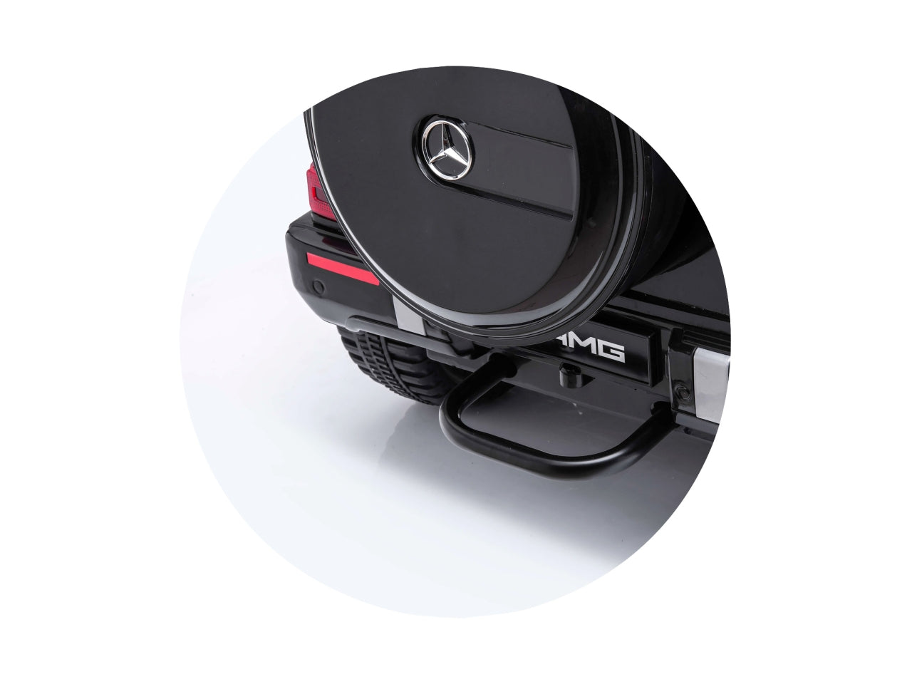 Auto elettriche suv mercedes g63 amg di colore nero