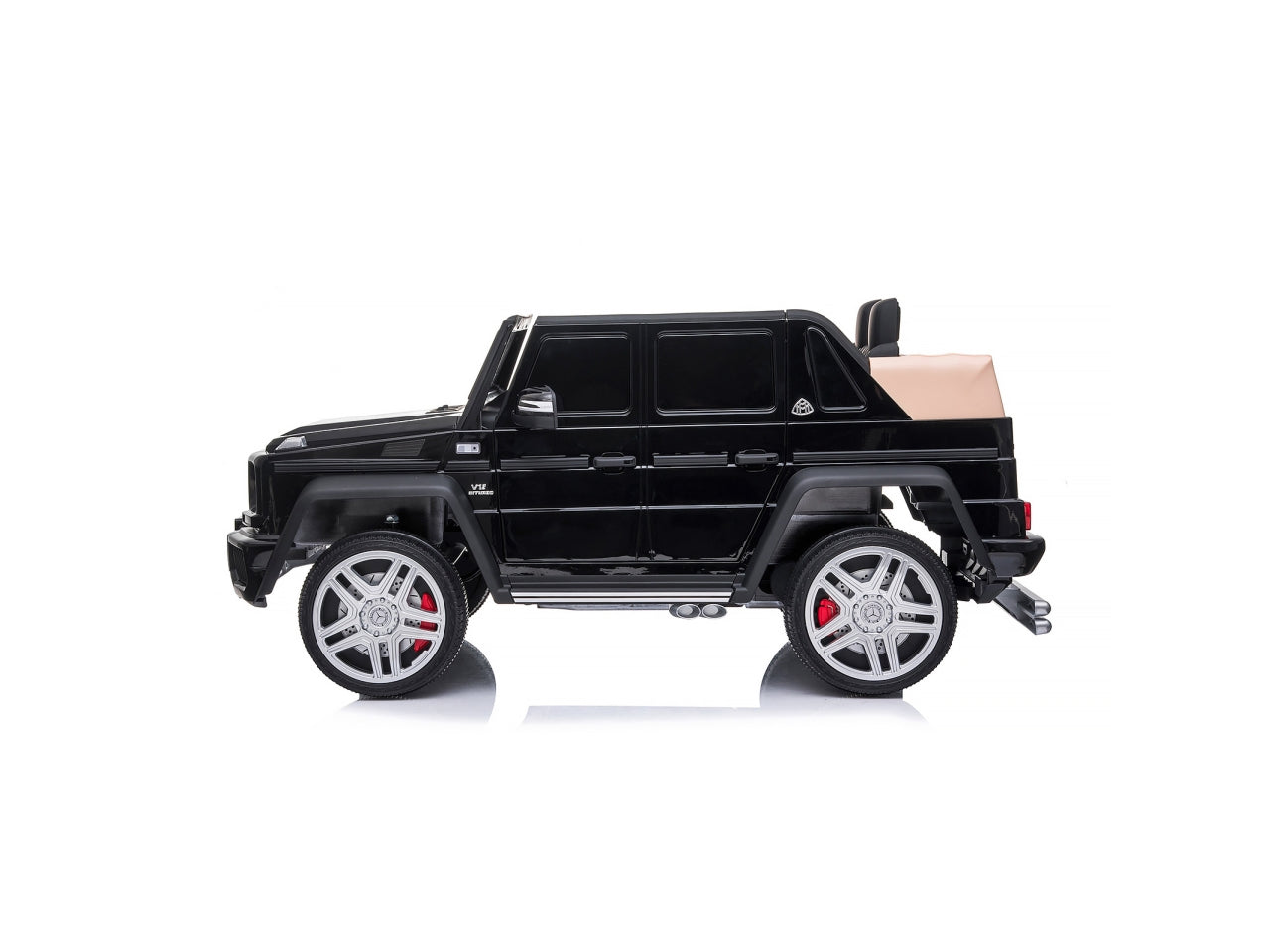 Auto elettriche suv mercedes maybach g650 di colore nero