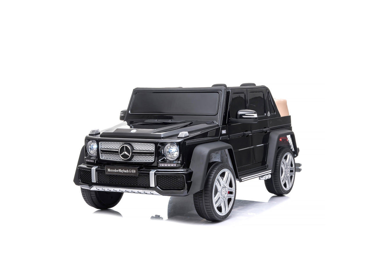 Auto elettriche suv mercedes maybach g650 di colore nero