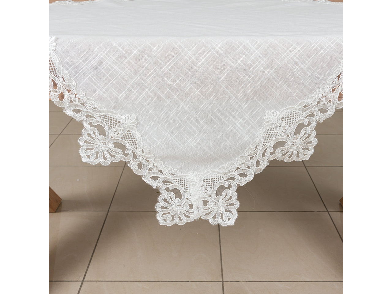 L.zora tovaglia c/pizzo 100x100cm