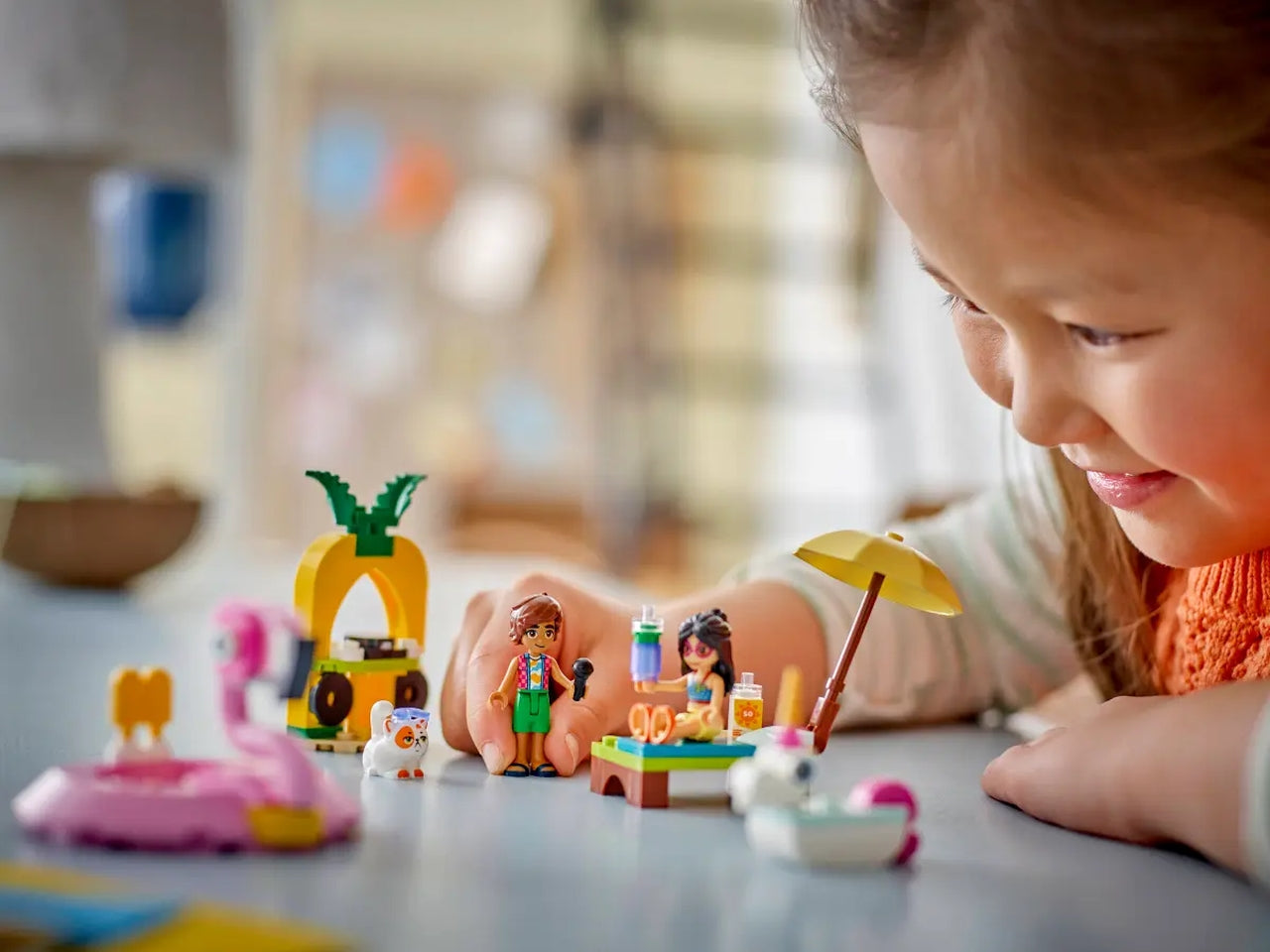 Lego Lego Friends Pool Party con unicorno e fenicottero