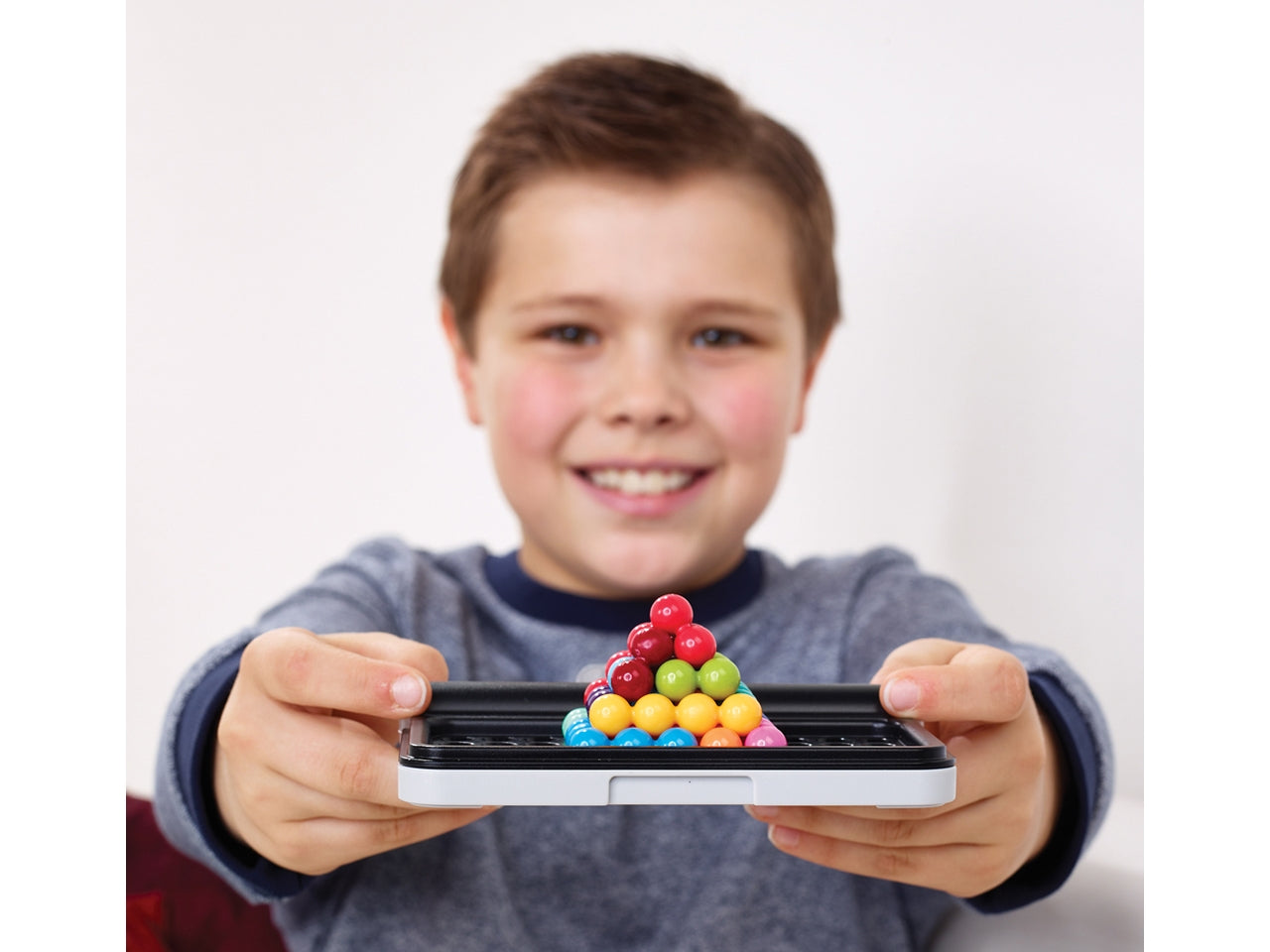 Smart Games - IQ Puzzler Pro