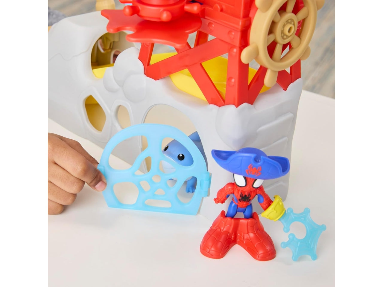 Spidey water web playset isola dei pirati