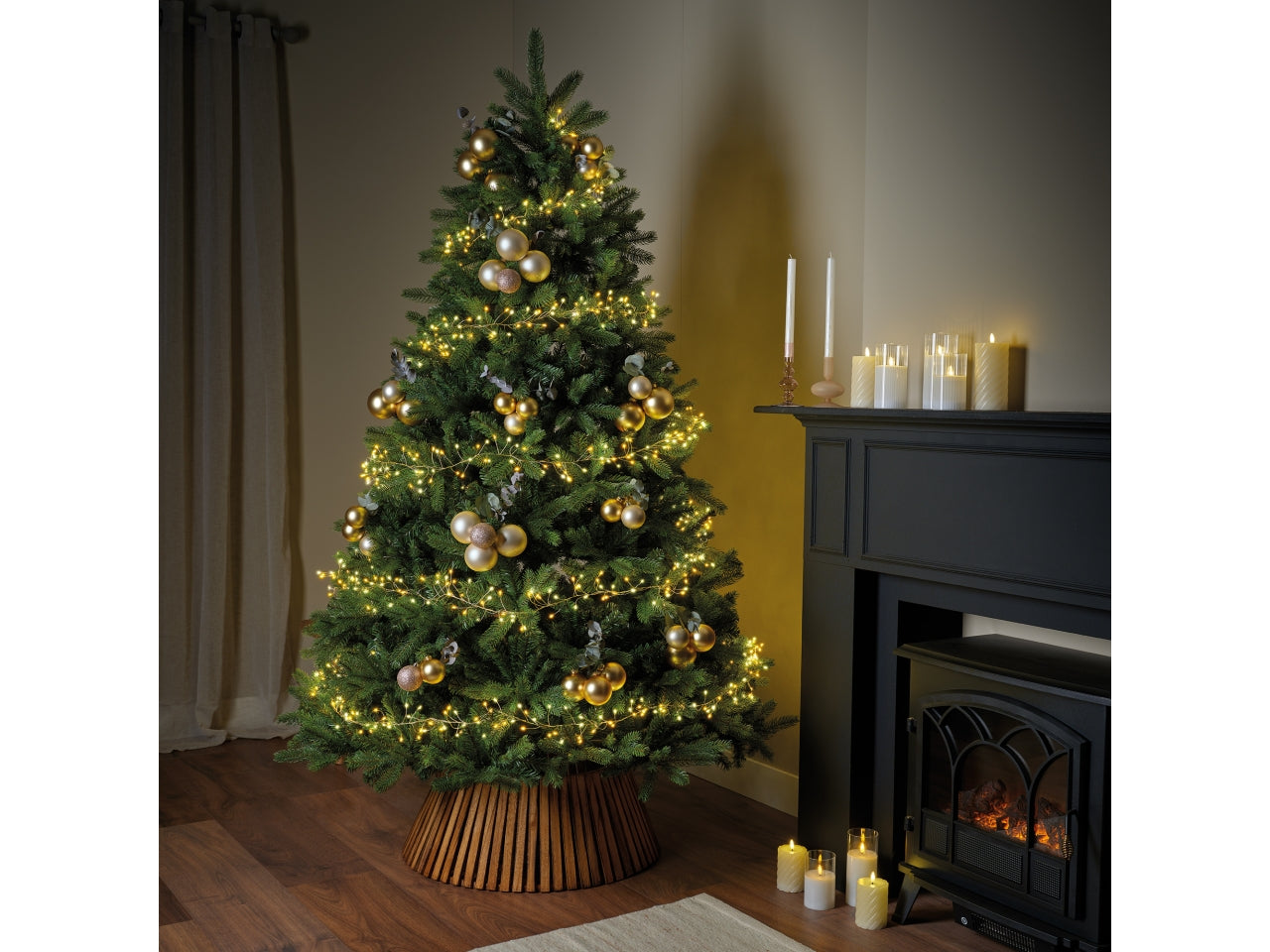 Catena luci con filo metallo oro 960led bianco caldo e bianco freddo 8 funzioni 12mt per uso interno/esterno