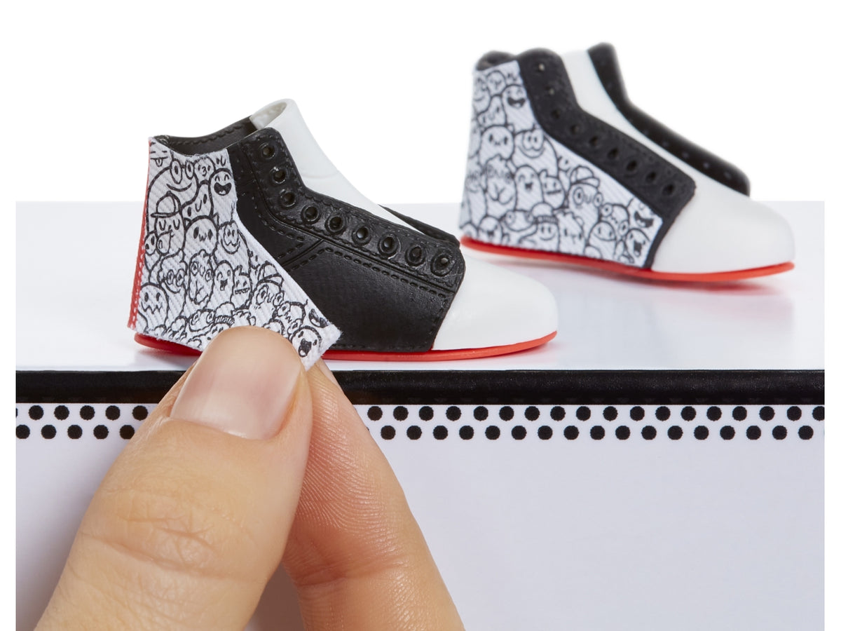 Mga's miniverse make it mini sneakers in pdq $