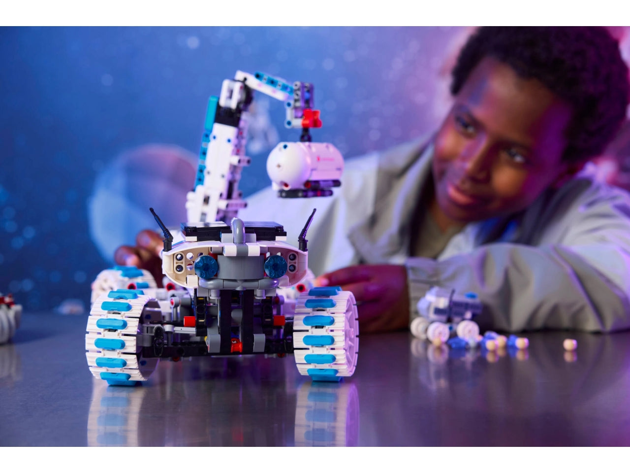 LEGO Veicolo spaziale rover lunare Lunar Outpost