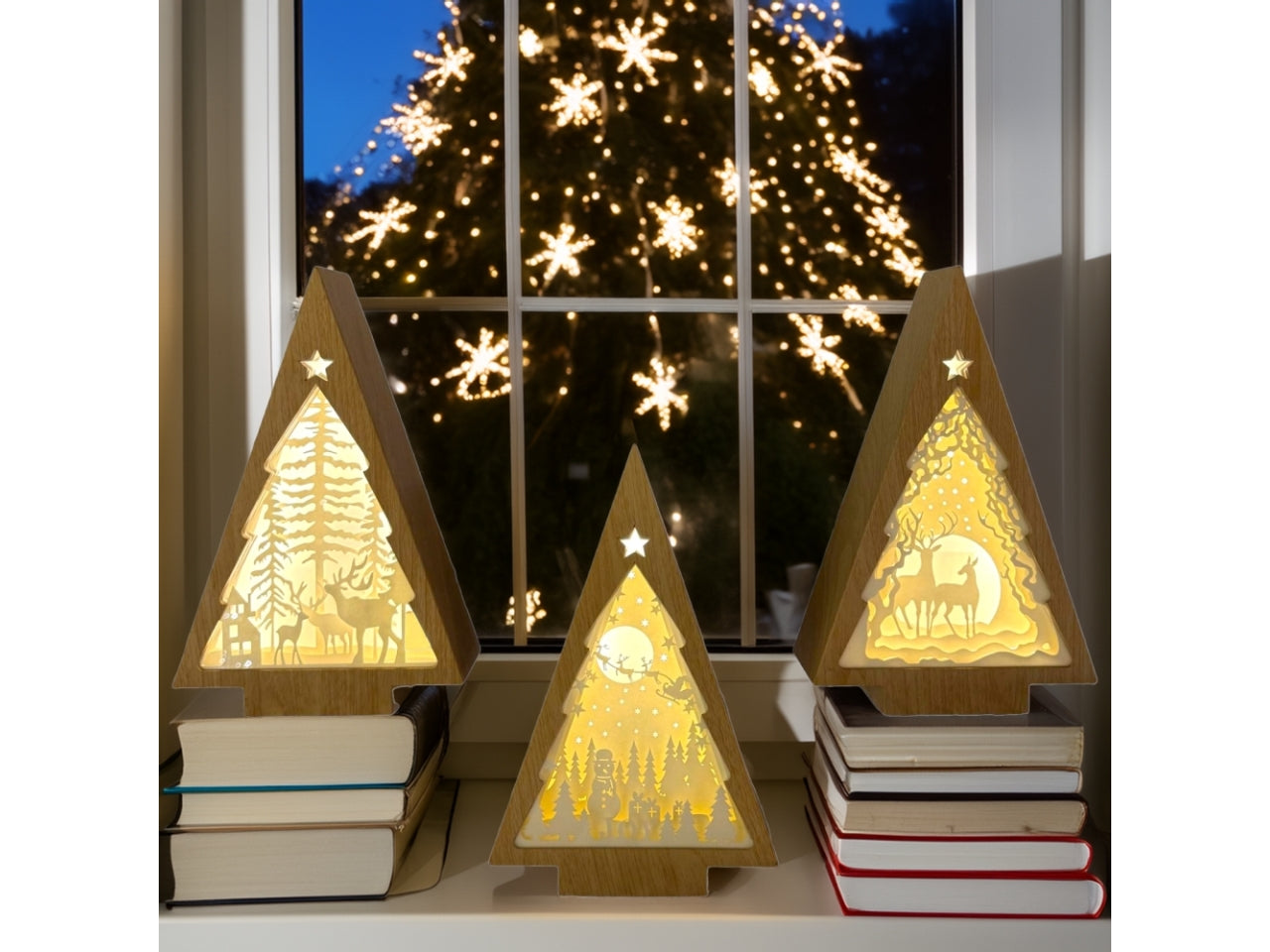 Decorazione albero luminoso 16xh.25cm con led bianco caldo, luce fissa a batteria, modelli assortiti