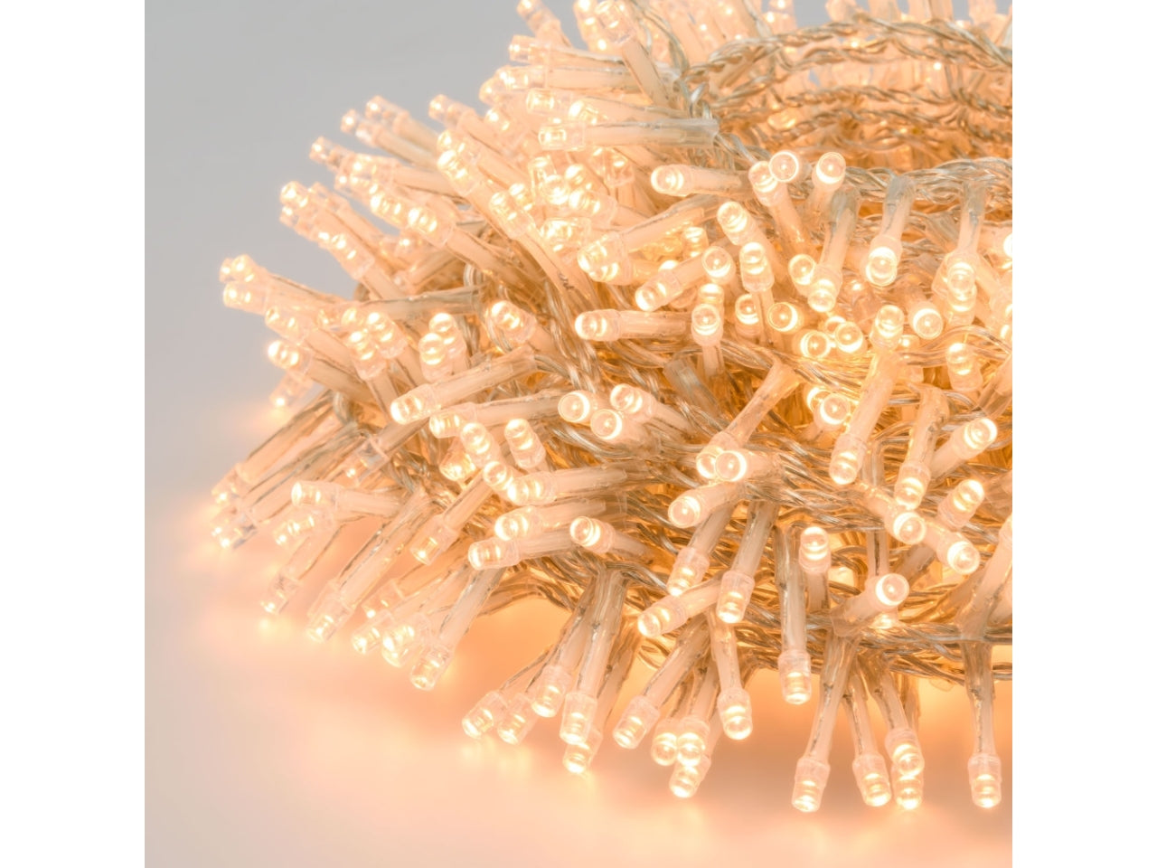 Catena 1500led bianco caldo con 8 giochi di luce, filo trasparente 4+30,5mt uso interno/esterno per alberi da 240-300cm