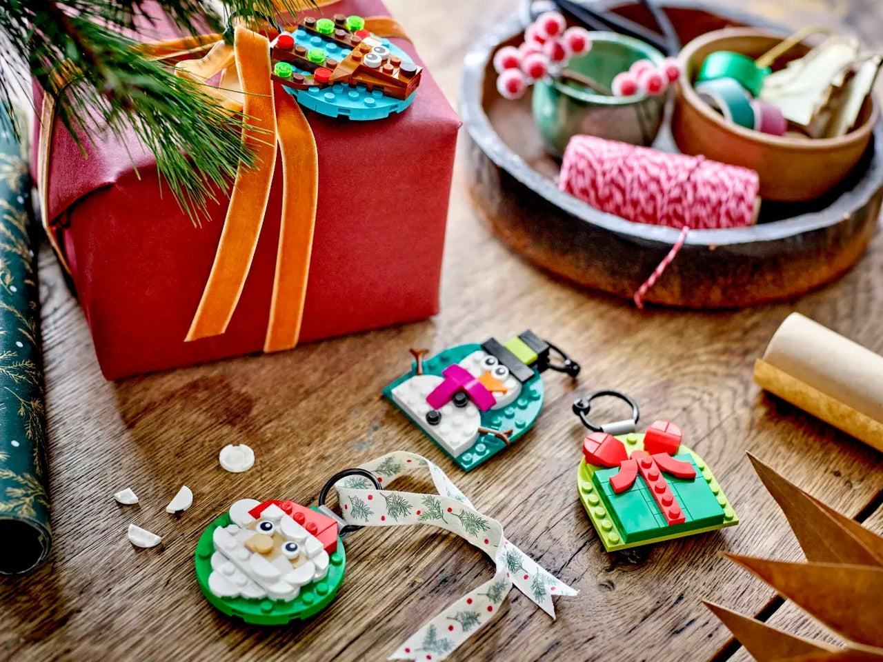 Lego LEL Seasons and Occasions Selezione di decorazioni natalizie