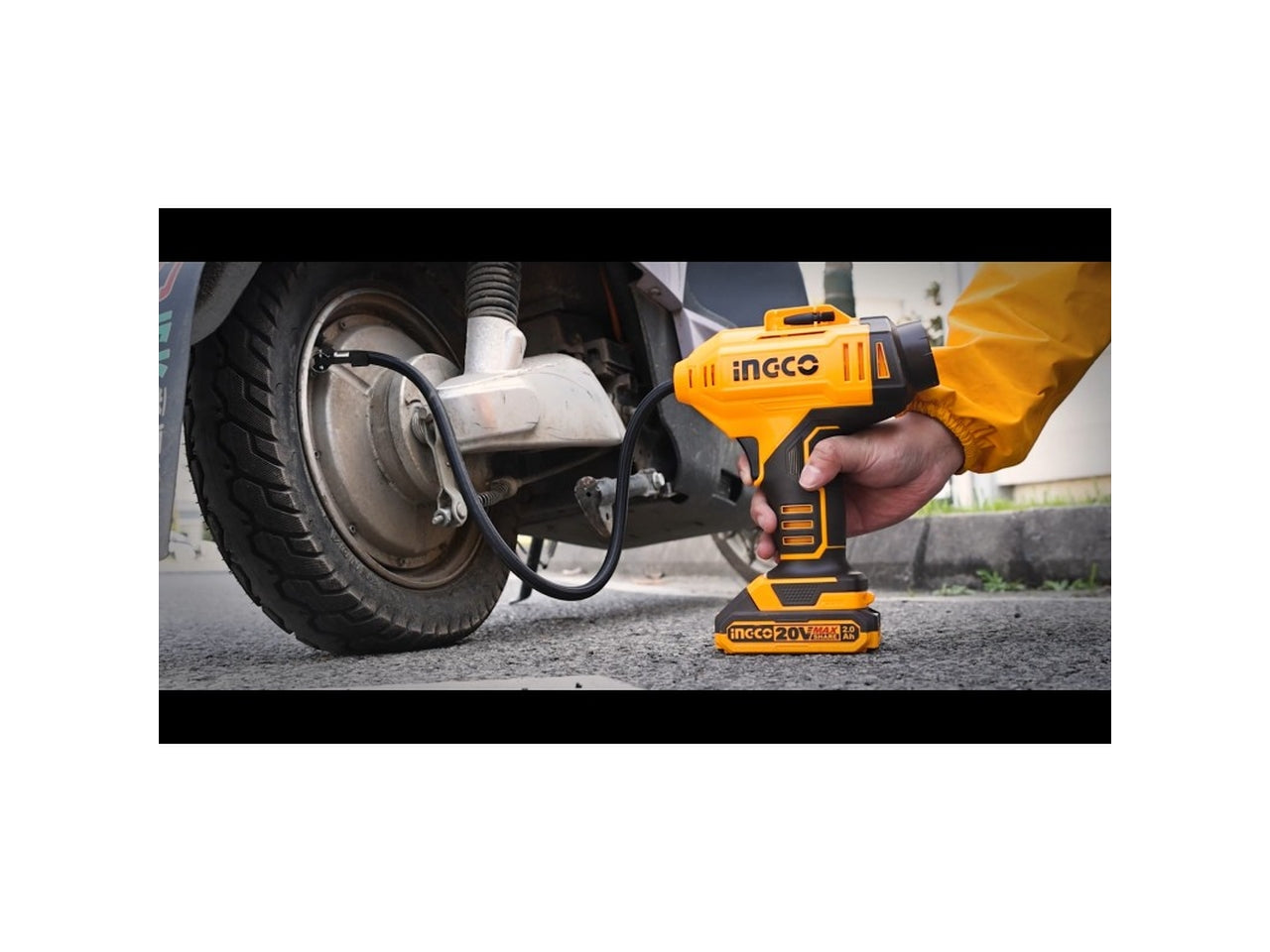 Compressore a batteria per auto 10,34bar nudo