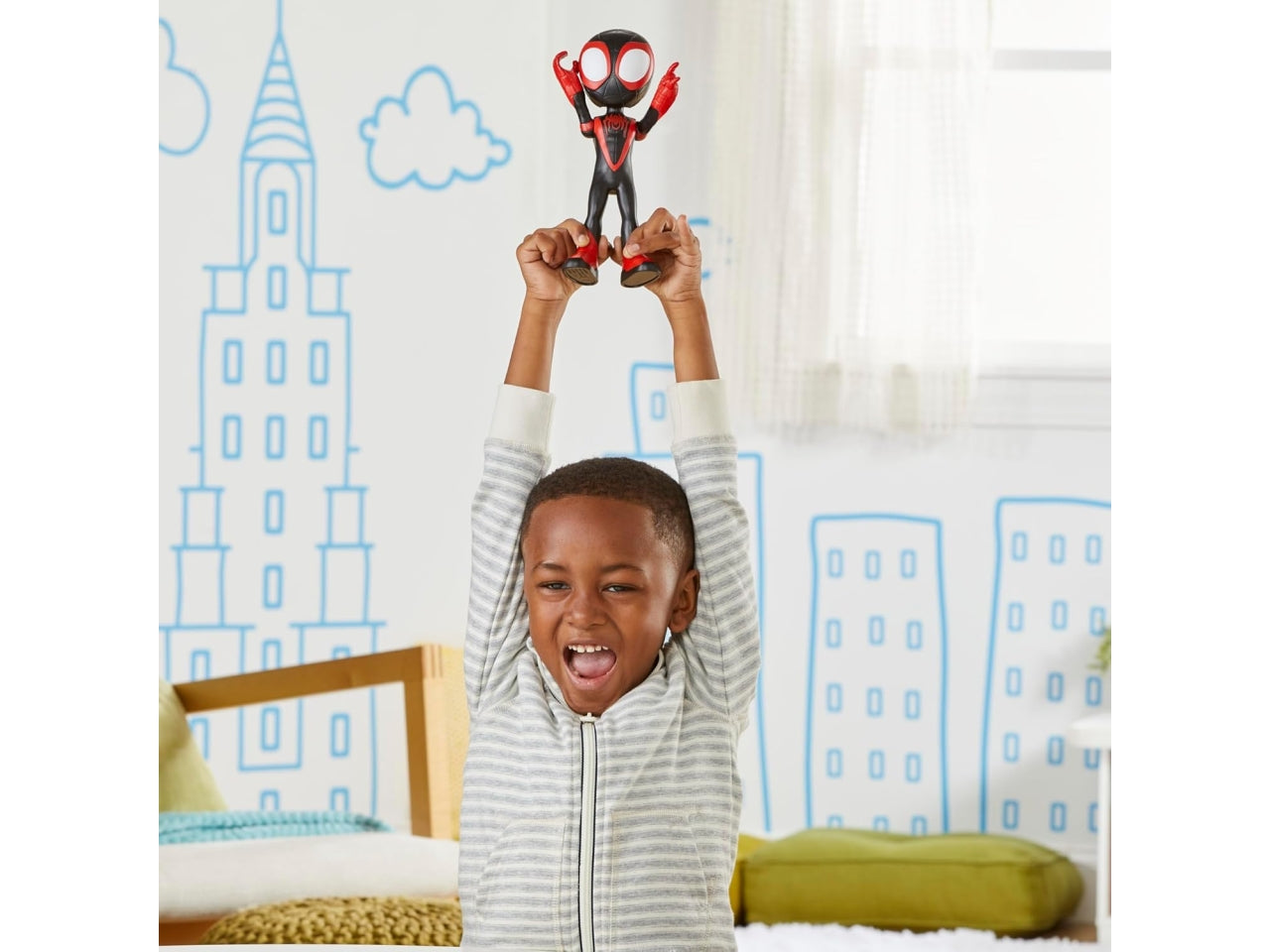 Spidey And His Amazing Friends figura Mega Miles Morales