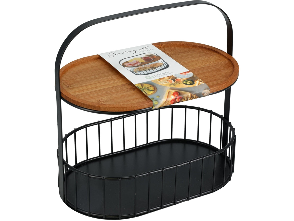 Set da servizio con cestino in metallo nero verniciato a polvere con manico e tagliere da servizio in bambÃ¹. Dimensioni 24x15x25cm, peso 755gr