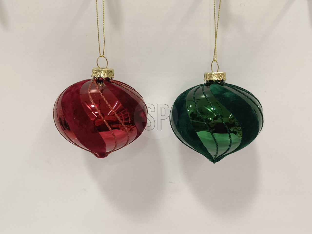 Palla cipolla natalizia in vetro 8cm per albero, 2 colori assortiti