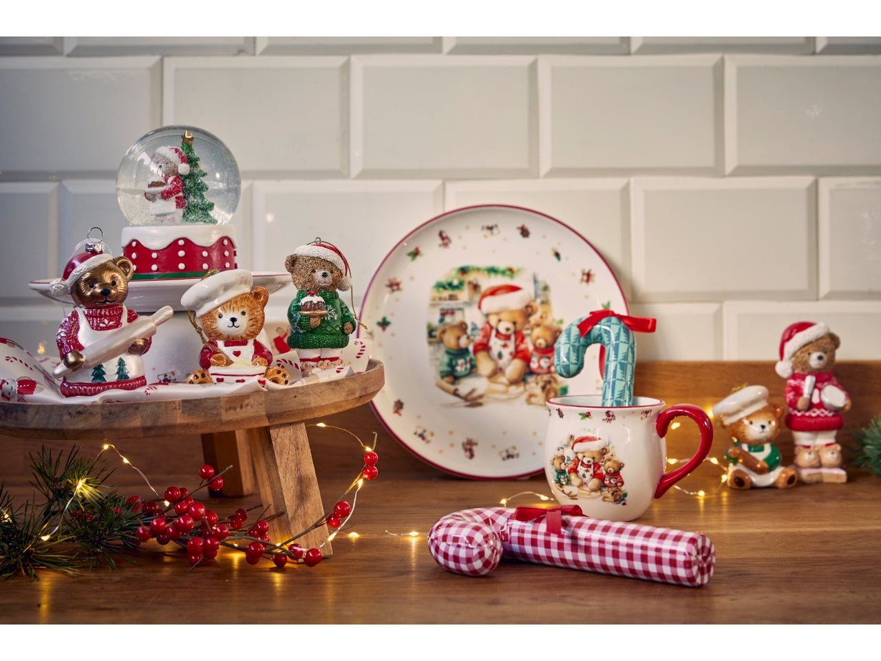 Palla di neve 13cm con orsetto in 2 assortimenti