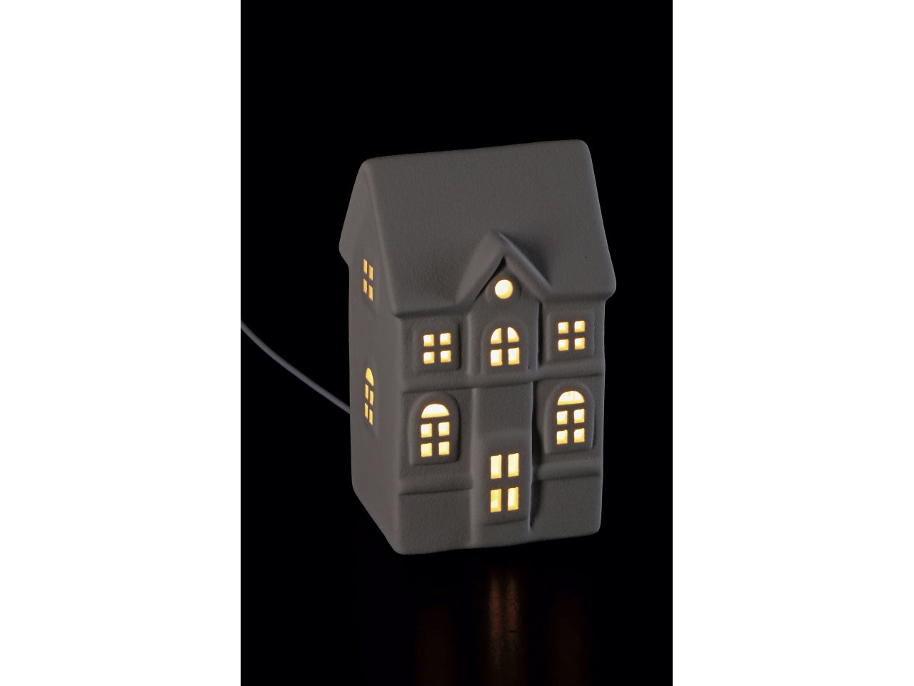 Casetta in ceramica con led bianca 9x8xh.17cm, 3 assortimenti