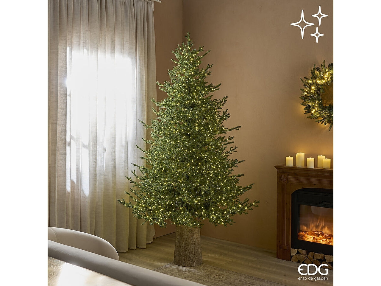 Albero Pino lucciole 210cm verde, diametro 145cm con 3100 rice led multieffetto bianco caldo