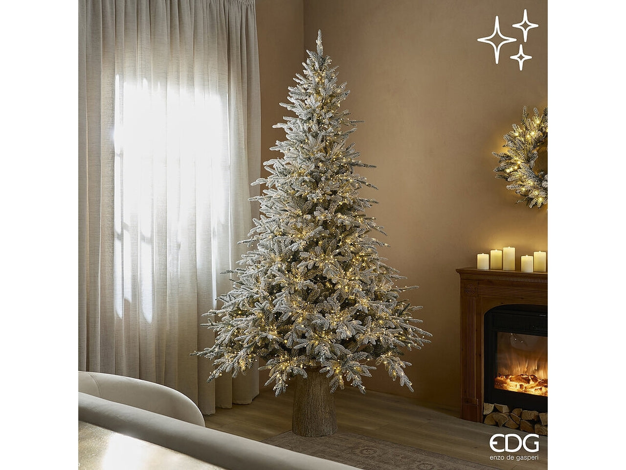 Pino cortina innevato 240cm, diametro 165cm con 3400miniled multieffetto bianco caldo