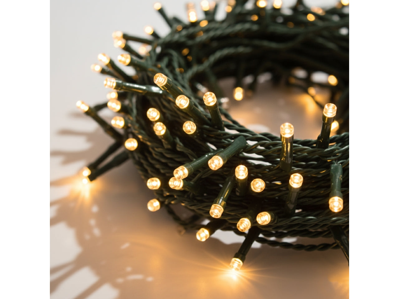 Catena luminosa 450 led bianco caldo, 8 giochi di luce, uso interno/esterno prolungabile