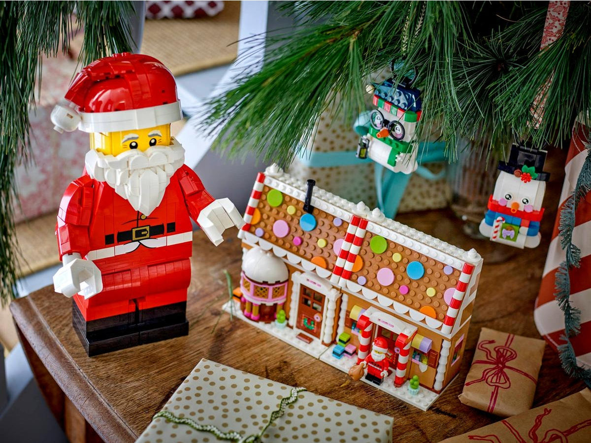 Lego grande minifigure di babbo natale