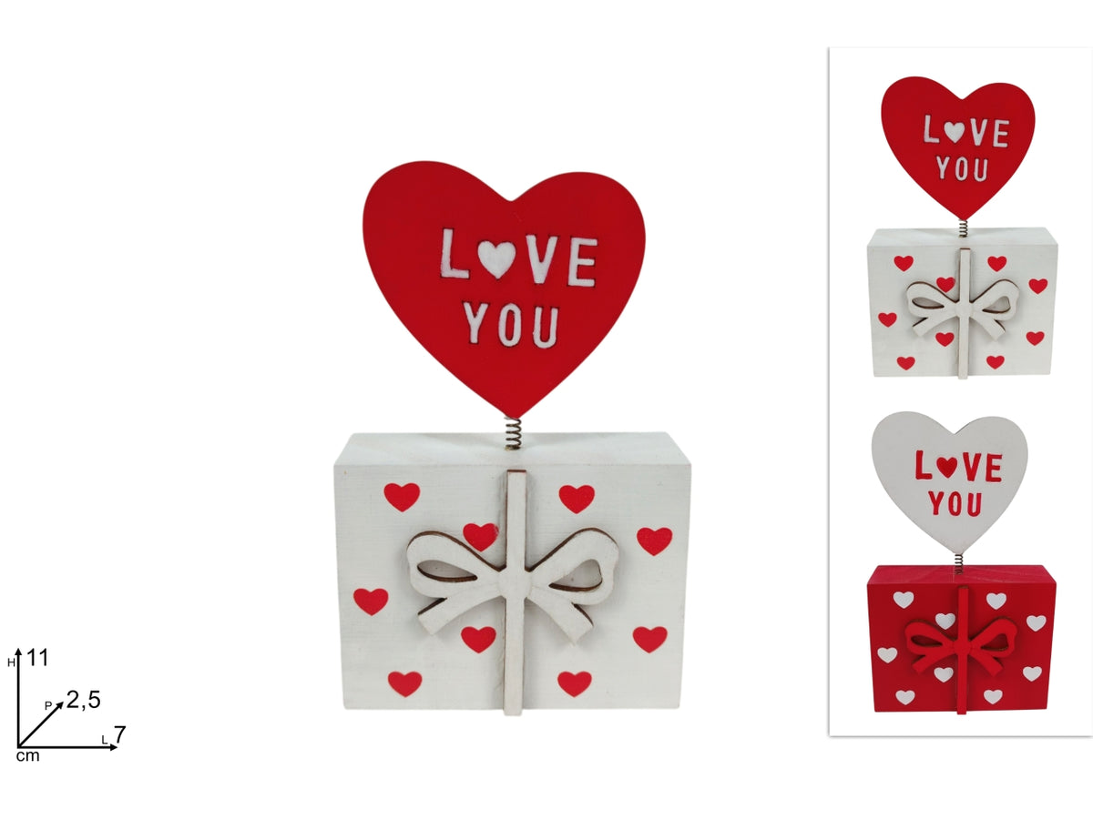Decorazione pacco regalo con cuore in legno 7xh.11cm, 2 assortimenti