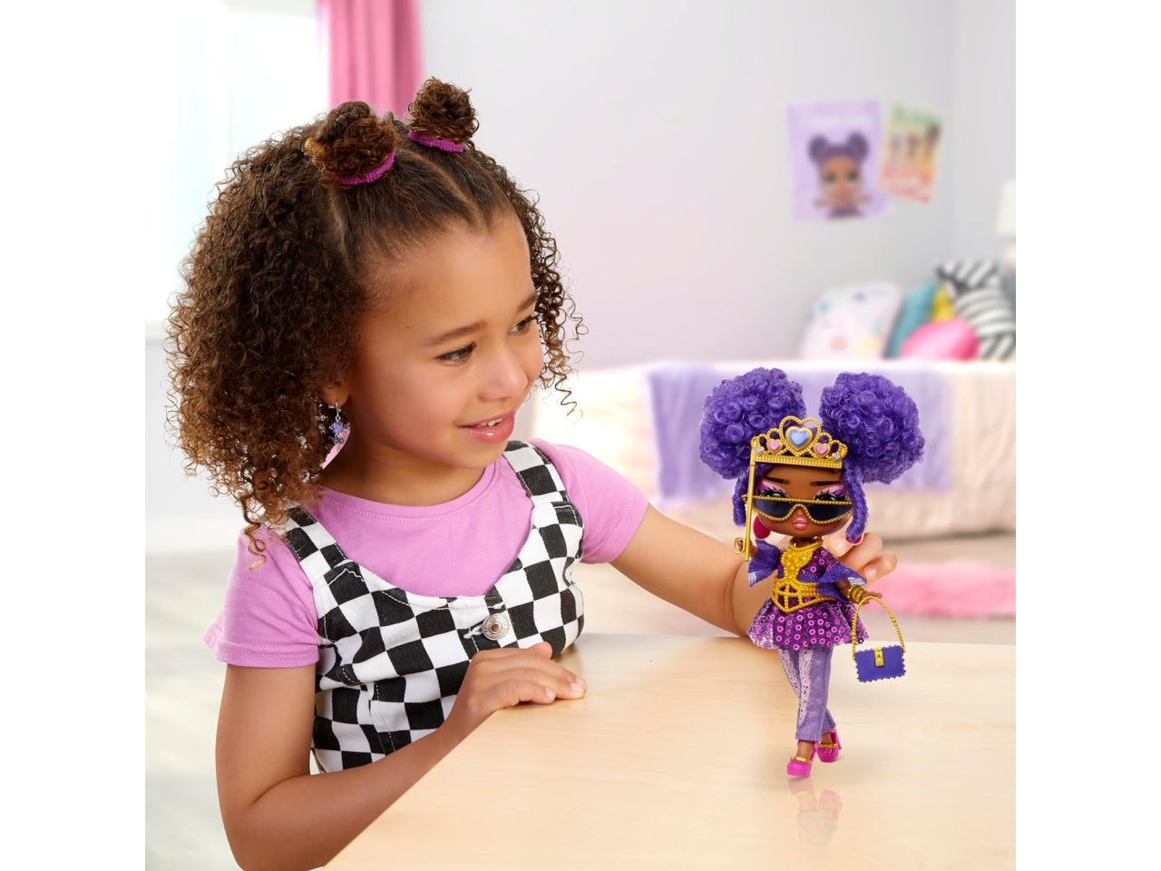 L.o.l. Surprise tweens core doll Cassie Cool, bambola con 10 accessori, 4+ anni Mga