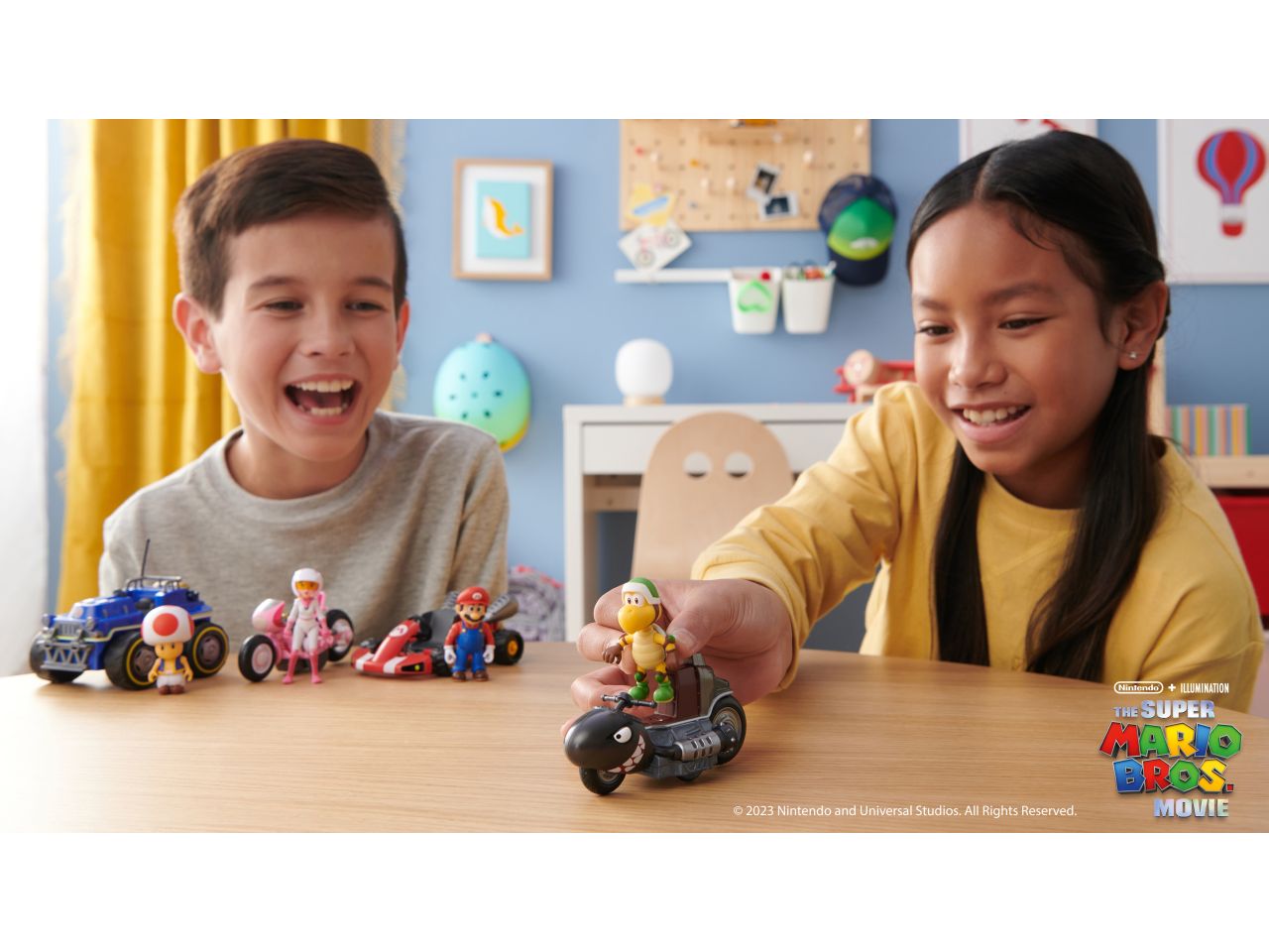 Super mario movie personaggio 6cm con kart assortiti