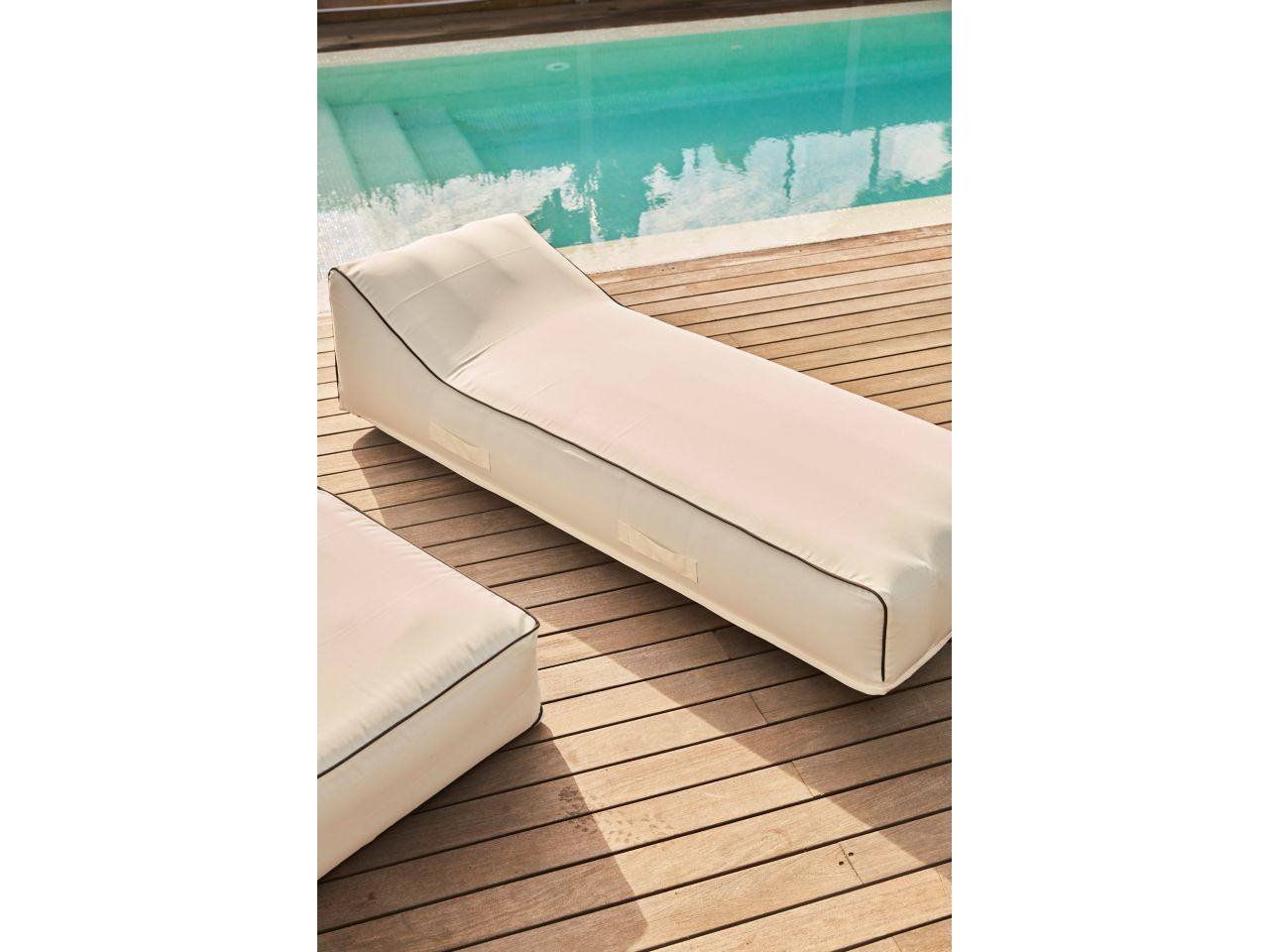 Sdraio gonfiabile cloud 70x180x23cm colore ecru