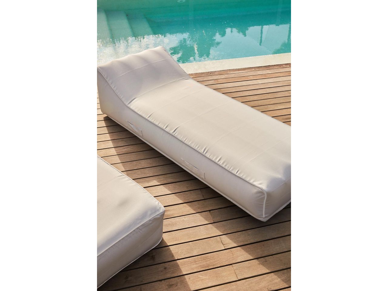 Sdraio gonfiabile cloud 70x180x23cm colore grigio