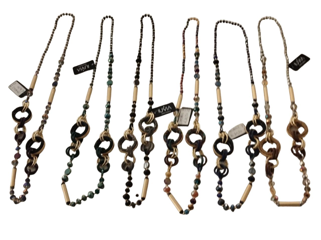 Collana lunga con cristalli