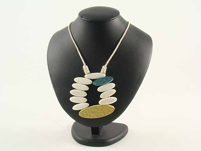 Collana mar31 $