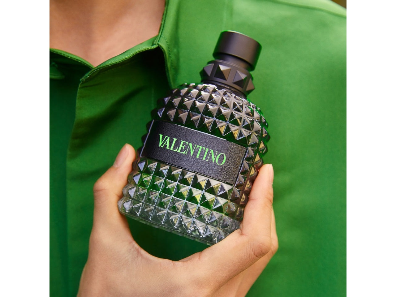 Profumo da uomo valentino born in roma green stravaganza eau de toilette formato da 50ml $
