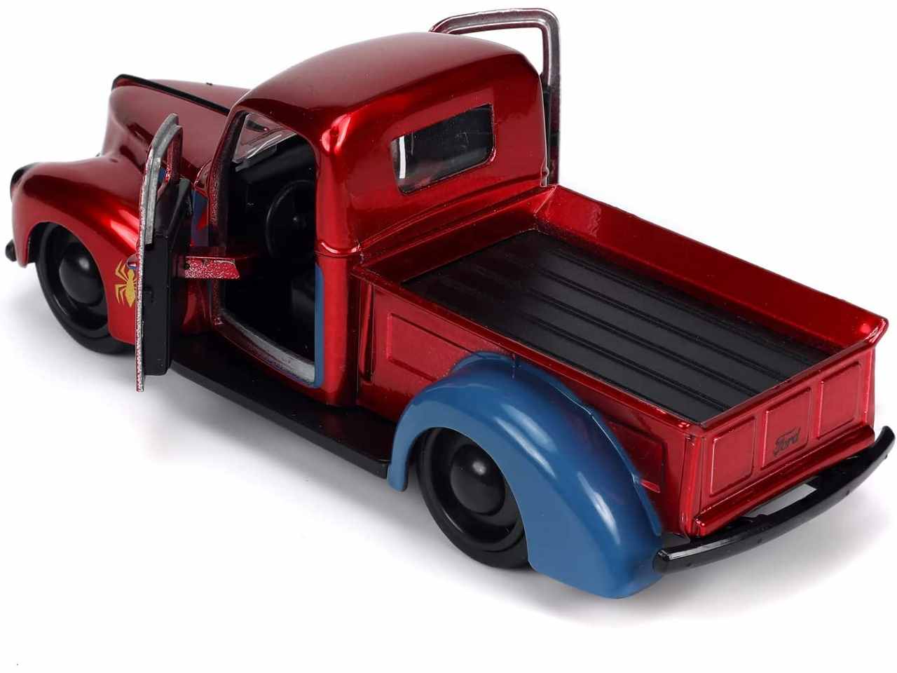 Marvel 1941 ford pick up scala 1:32 con personaggio