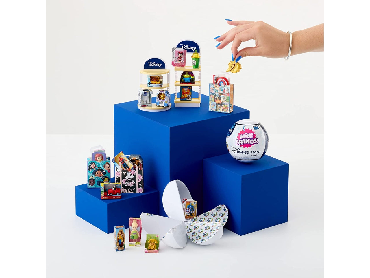 Disney store mini brands con 5 sorprese