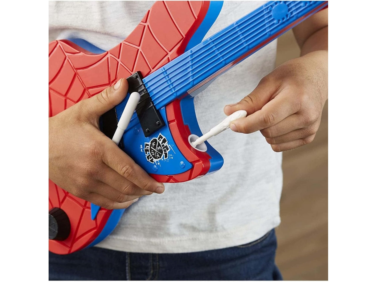Spiderman chitarra elettronica con 25 suoni sparaproiettili per bambini dai 5+ anni, Marvel hasbro