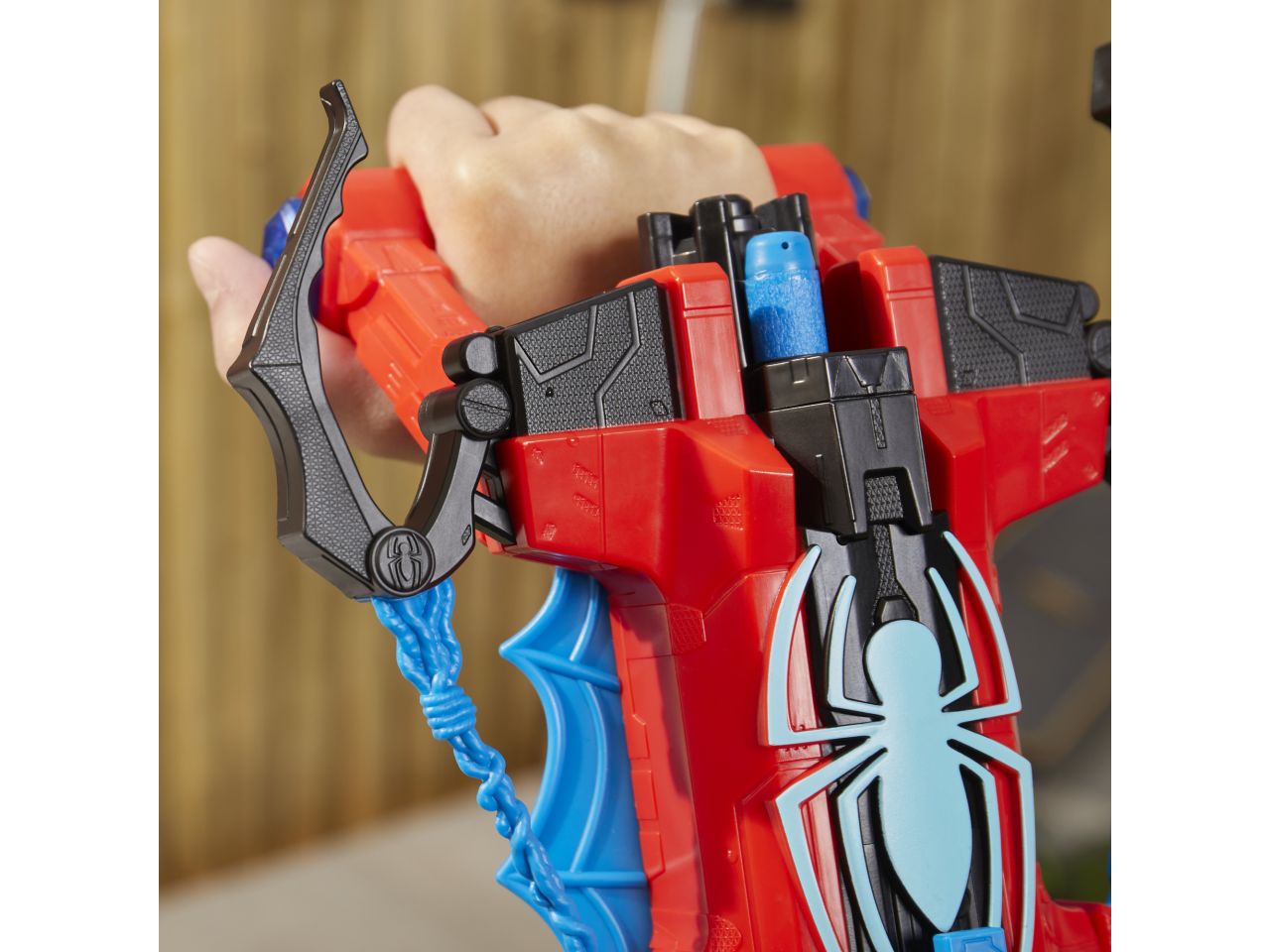 Spiderman strike n splash blaster
