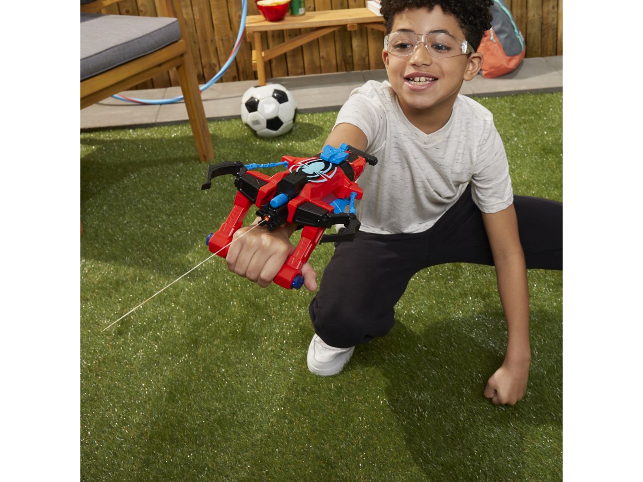Spiderman strike n splash blaster