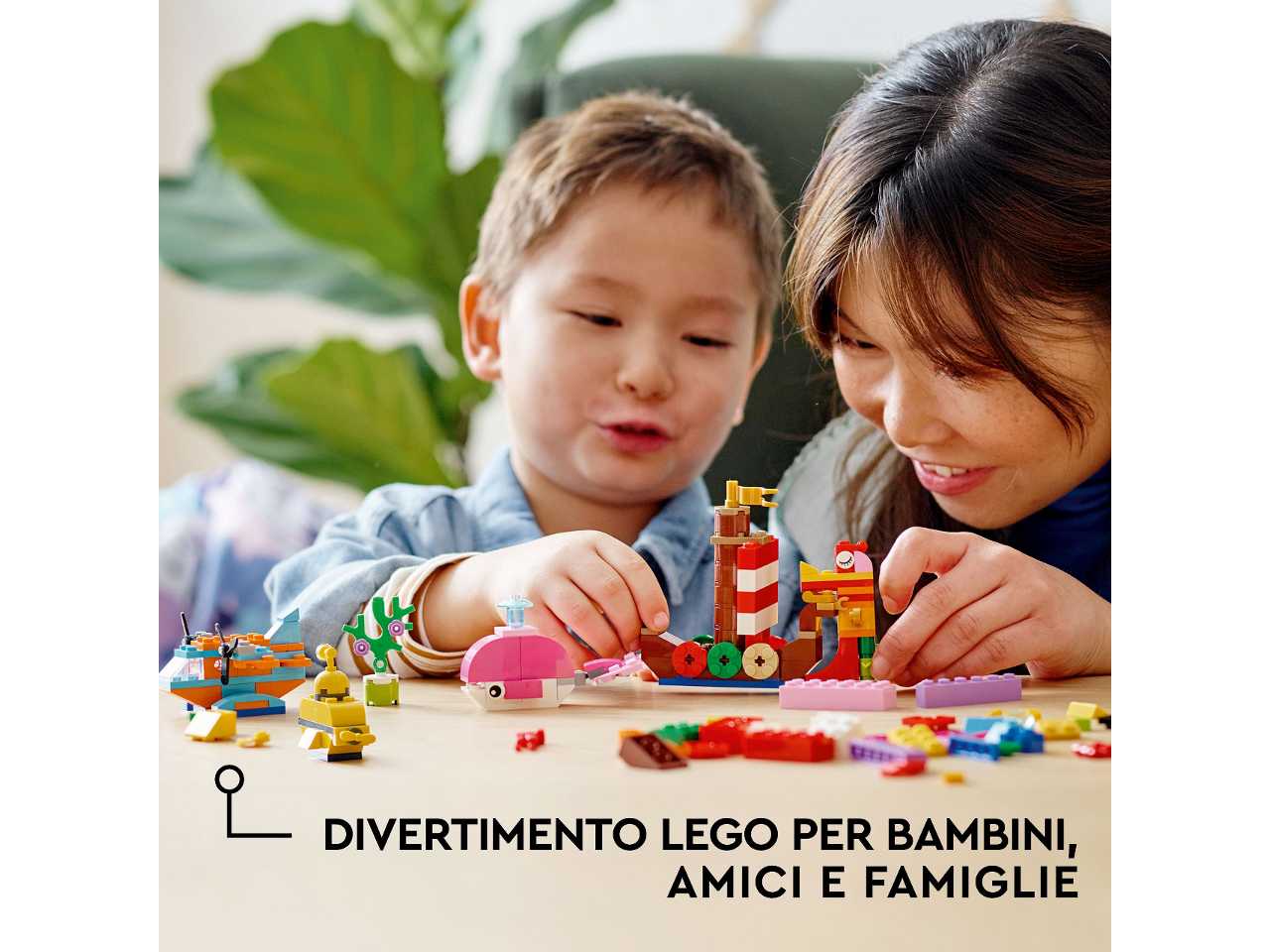 Lego divertimento creativo sulloceano.