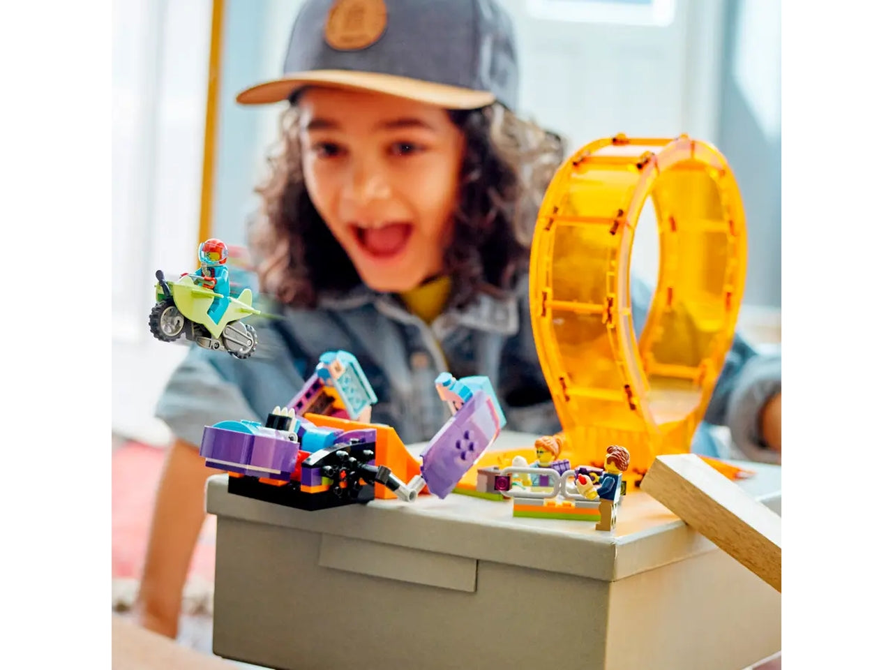 Lego city giro della morte scimp.60338