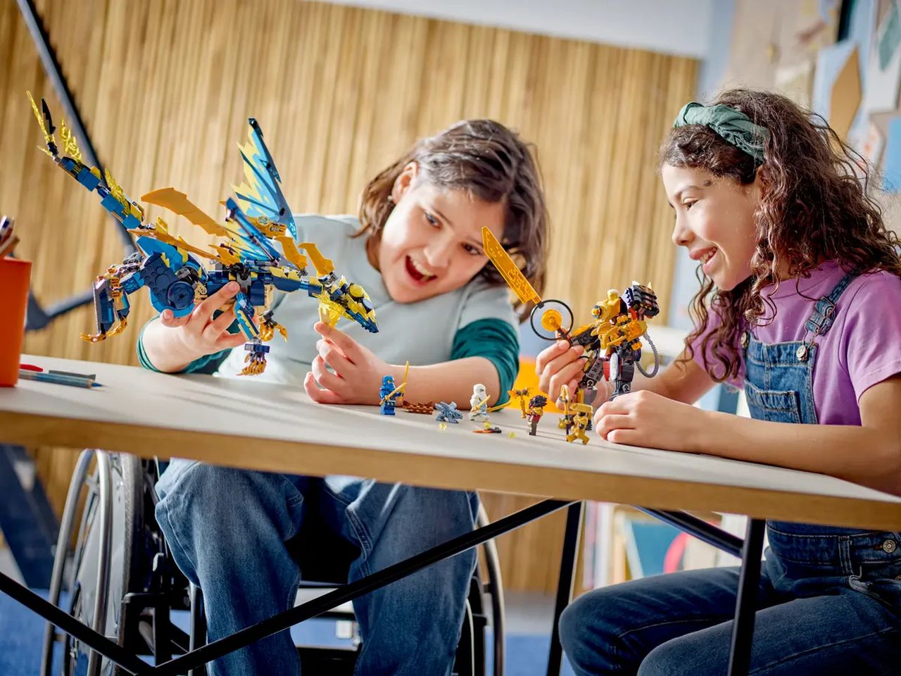 Lego Ninjago Dragone Elementare vs. Mech dellImperatrice 71796