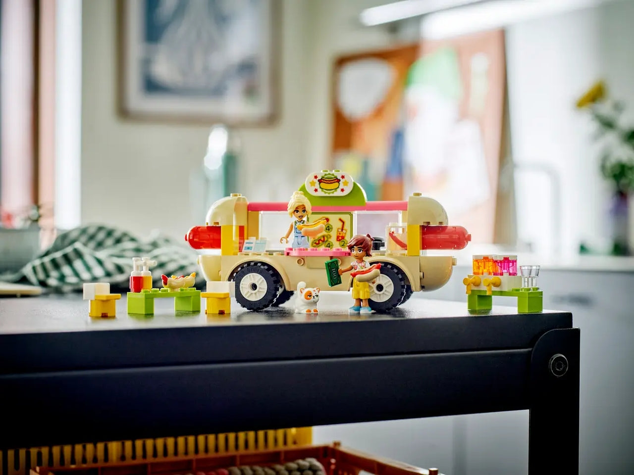 Lego friends food truck hot-dog