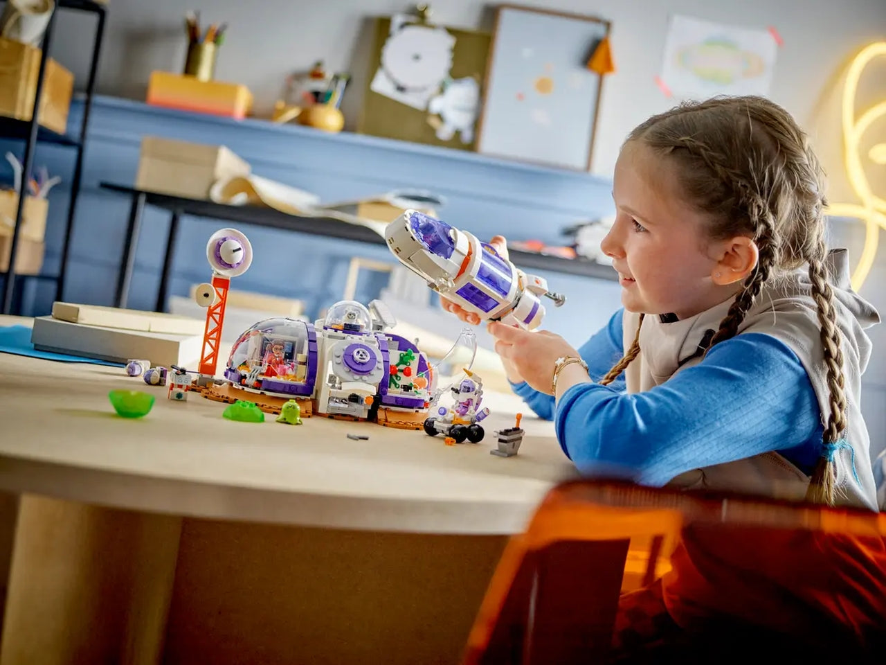 Lego friends base spaziale su marte e razzo