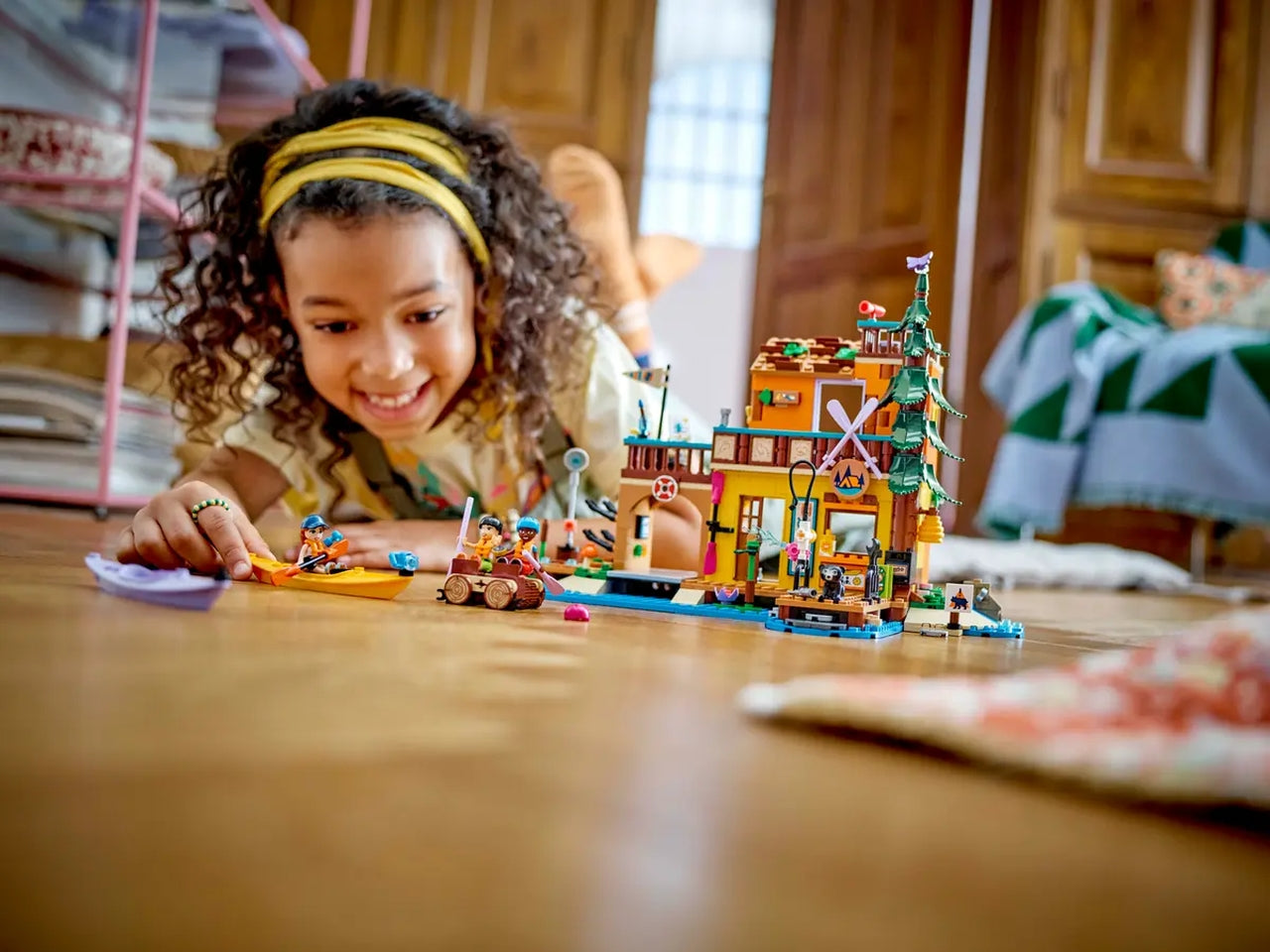Lego Friends Campo Avventura Sport Acquatici, set costruzioni in scatola da 628 pezzi, per bambini 7+ anni 42626