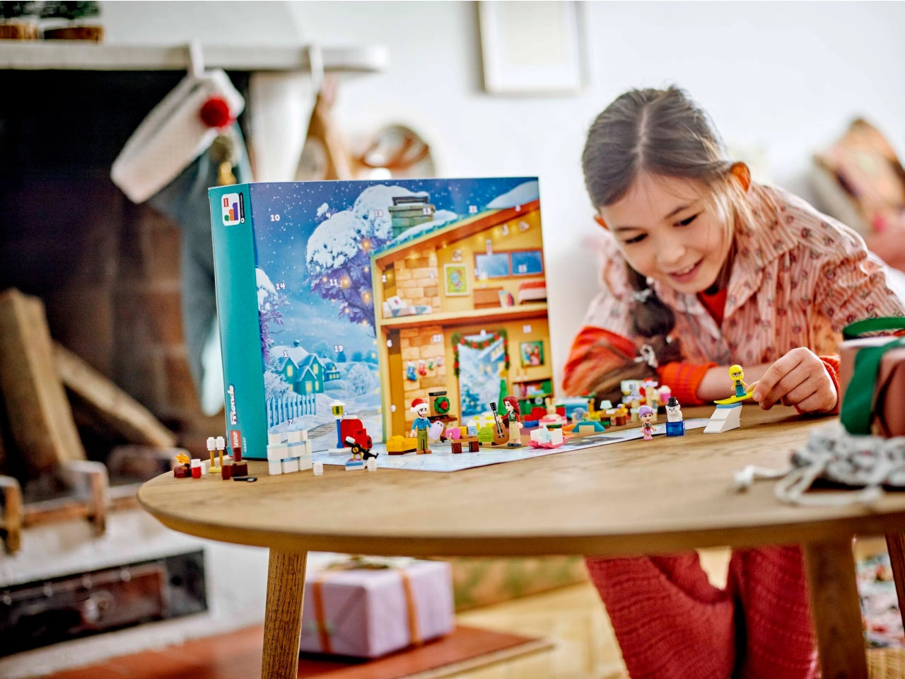 Lego friends calendario dellavvento 2024 - 272 pezzi per bambini di età 6+ 42637