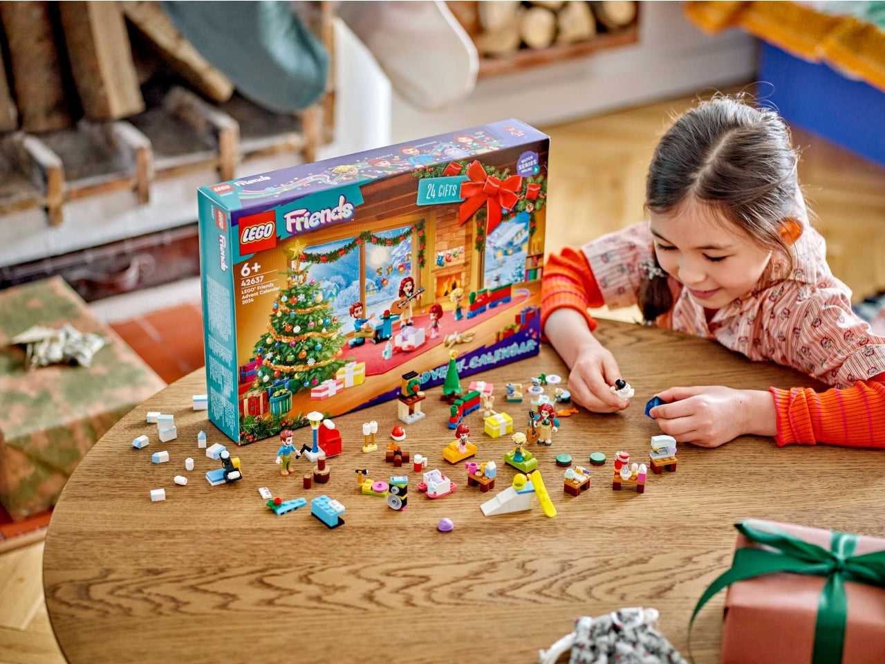 Lego friends calendario dellavvento 2024 - 272 pezzi per bambini di età 6+ 42637