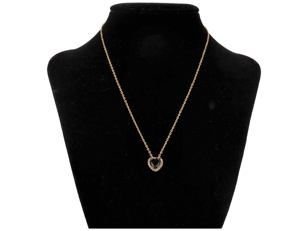 Collana oro in acciaio con ciondolo a forma di cuore e strass centrale nero