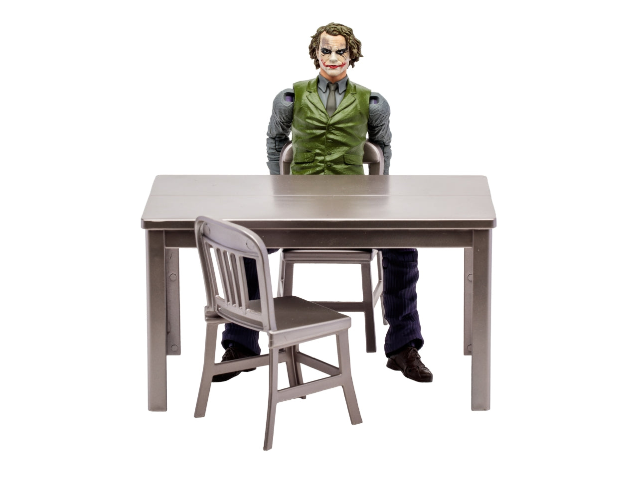 Dc multiverse 18cm - joker da il cavaliere oscuro con playset e accessori