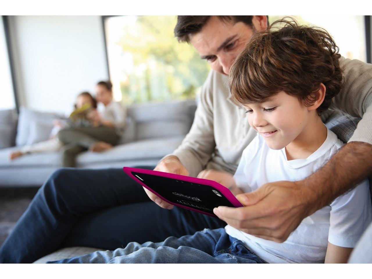 Tablet Educativo Clempad 10'' Bumper Pink: Perfetto per Bambini dai 3 ai 6 Anni - Clementoni